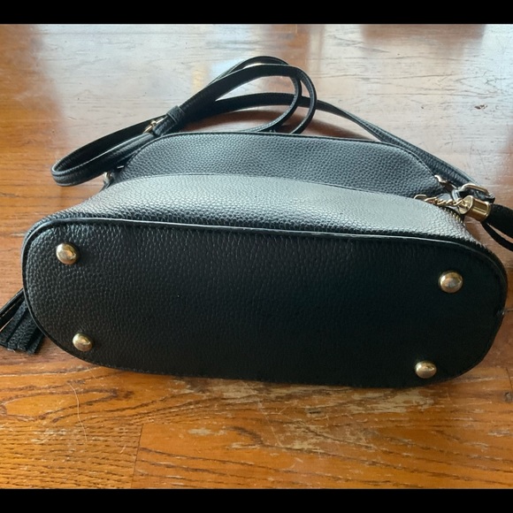 Crossbody Bag Shoulder Bag with Tassel - Picture 2 of 9